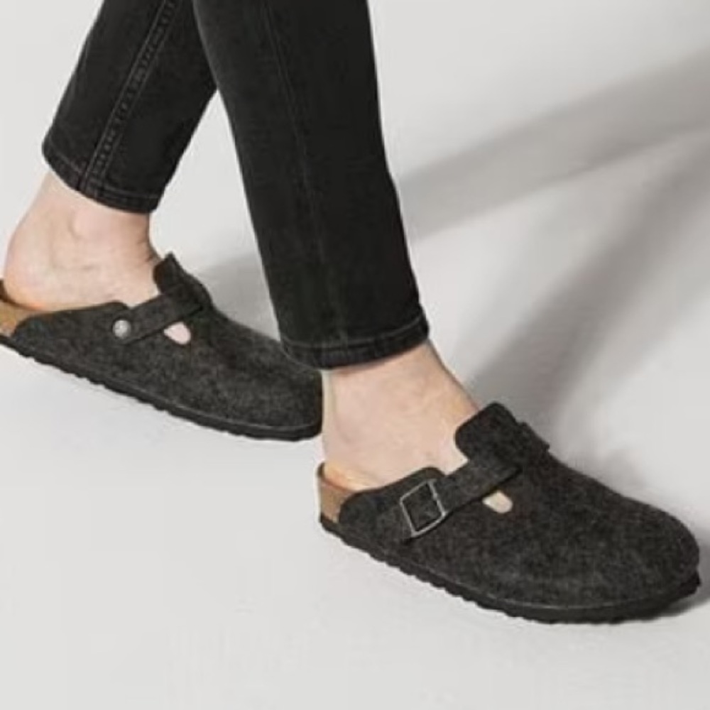 Birkenstock Charcoal Felt Boston Clogs